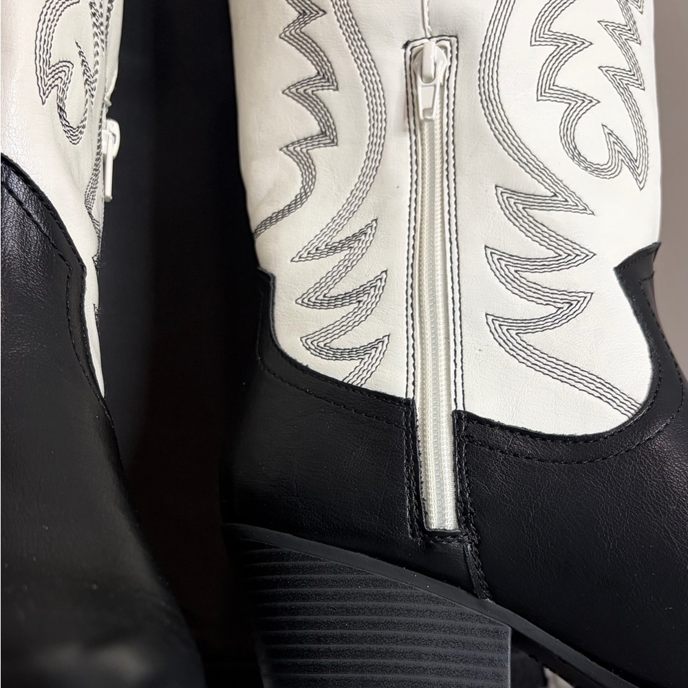Indigo Black and White Heeled Boots - Picture 3 of 5